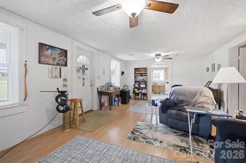 Living - 3948 Main Avenue Nw Dr NW, Hickory, NC 28601 photo 2 of 3