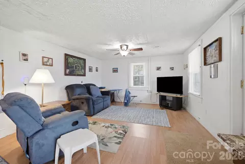 Living - 3948 Main Avenue Nw Dr NW, Hickory, NC 28601 photo 1 of 3