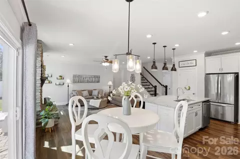 Dining - 1092 Baldwin Dr, Lancaster, SC 29720 photo 2 of 2