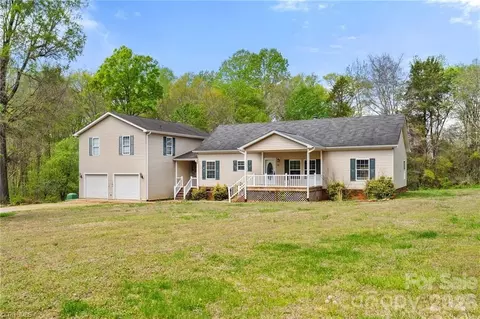116 Blue Heron Rd, Salisbury, NC 28146