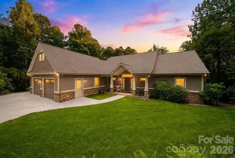 104 Rivercliff W Dr W, Connelly Springs, NC 28612