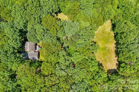 6366 Green Oak Dr, Stanfield, NC 28163
