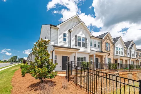 1814 Saint Louis Nw Aly NW, Concord, NC 28027