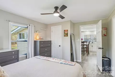 Bedroom - 4531 Springs Rd, Conover, NC 28613 photo 6 of 6