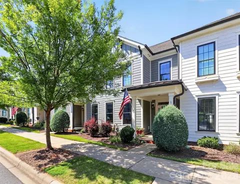 115 Mint D Ave #D, Mooresville, NC 28117