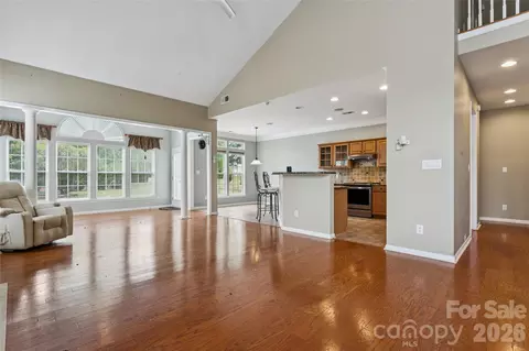Living - 205 Pine Lake Dr, Monroe, NC 28110 photo 4 of 4