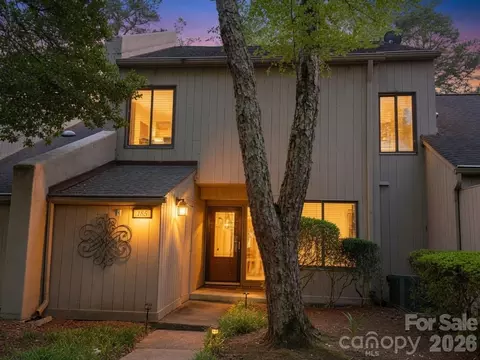 185 Riverview Ter, Clover, SC 29710