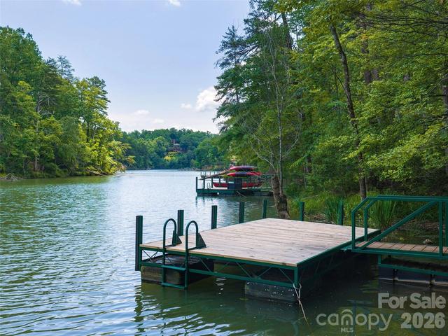 14 Parkway North Road #14, Mill Spring, NC 28756