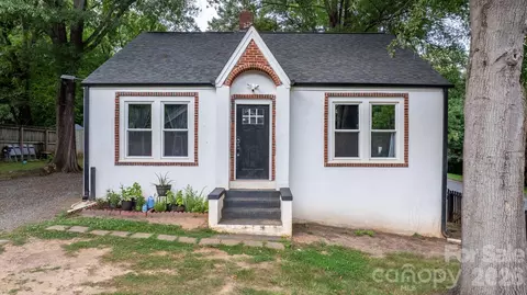 331 5th Se Ave SE, Hickory, NC 28602