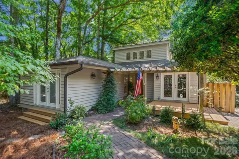 2 Five Oaks 2 Ln #2, Lake Wylie, SC 29710