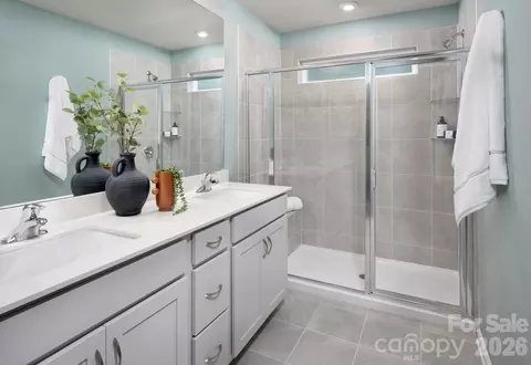 Bath - 656 Cassidy Ct, Clover, SC 29710 photo 2 of 3