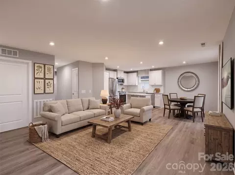 Living - 609 Nesbe St, Lancaster, SC 29720 photo 2 of 5
