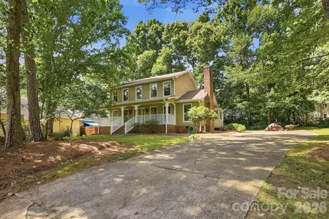 1070 Peachtree Ln, Fort Mill, SC 29715