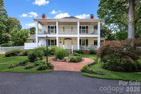 331 Beaver Farm Rd, Statesville, NC 28625