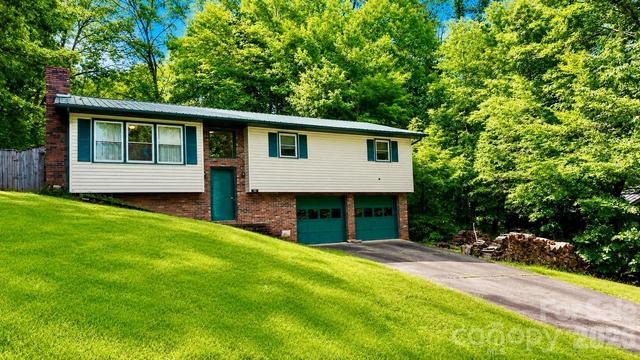 32 Swanns View Dr, Marion, NC 28752