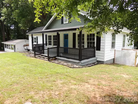 1002 S Main S St S, Rutherfordton, NC 28139