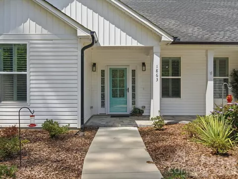 1863 Sardis Dr, Lancaster, SC 29720 photo 2