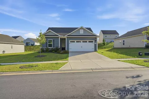 116 N Sina St, Troutman, NC 28166