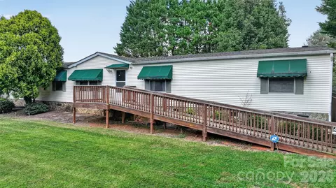4632 Belvedere Dr, Claremont, NC 28610