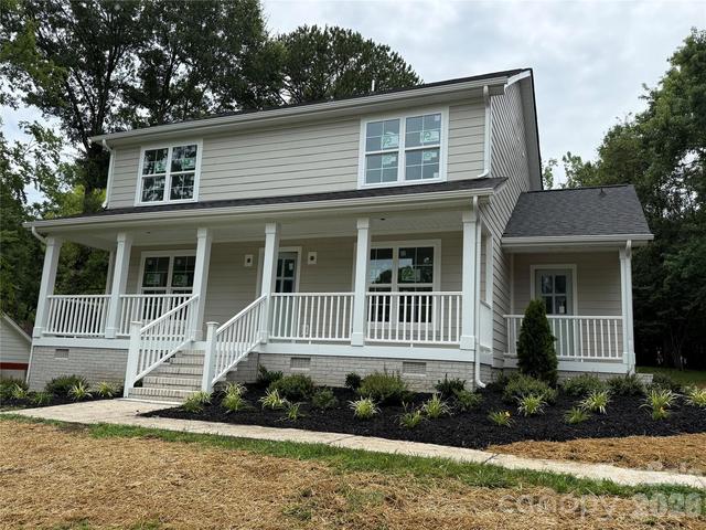8029 Tifton Rd, Charlotte, NC 28226