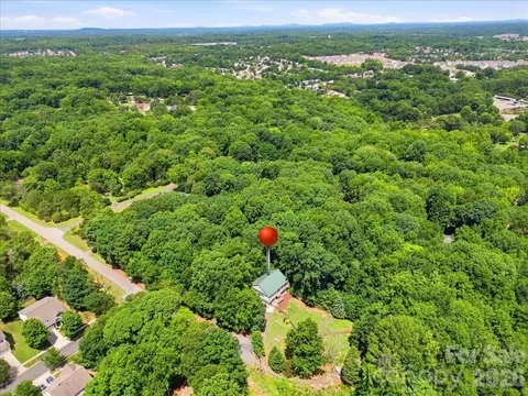 View/Area - 1500 Pine Bluff Ct, Fort Mill, SC 29708 photo 2 of 3