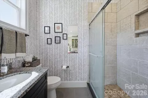 Bath - 1500 Pine Bluff Ct, Fort Mill, SC 29708 photo 4 of 5