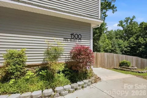 1500 Pine Bluff Ct, Fort Mill, SC 29708 photo 2