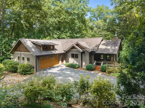 165 S Hill Dr, Brevard, NC 28712