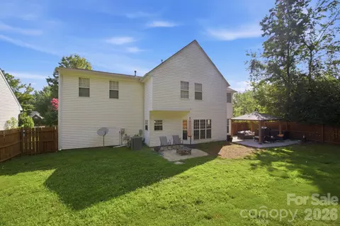 1946 Wilrose Pl, Matthews, NC 28105