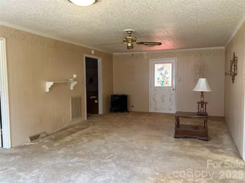 402 E 24th St, Kannapolis, NC 28083 photo 7