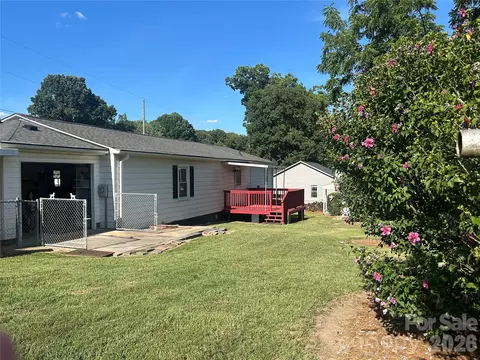 402 E 24th St, Kannapolis, NC 28083 photo 27