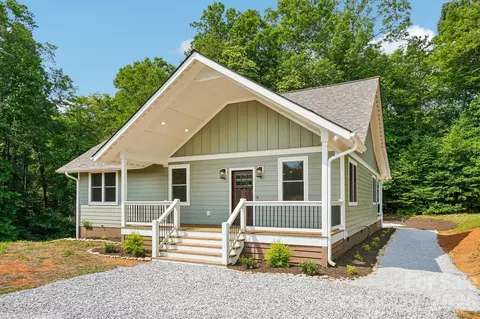 268 Appalachian, Spruce Pine, NC 28777