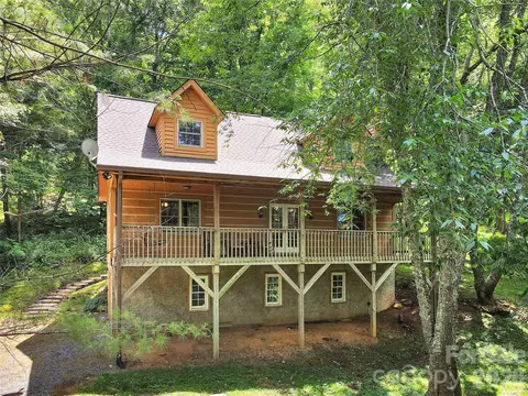 Exterior - 219 Red Maple Ln, Boone, NC 28607 photo 2 of 9