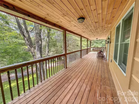 Exterior - 219 Red Maple Ln, Boone, NC 28607 photo 5 of 9