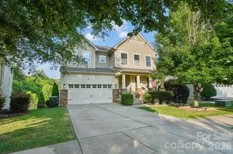 144 Blossom Ridge Dr, Mooresville, NC 28117