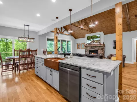 617 S Cove Rd, Mill Spring, NC 28756 photo 13