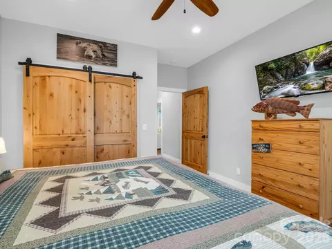 617 S Cove Rd, Mill Spring, NC 28756 photo 17