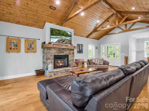 617 S Cove Rd, Mill Spring, NC 28756 photo 5