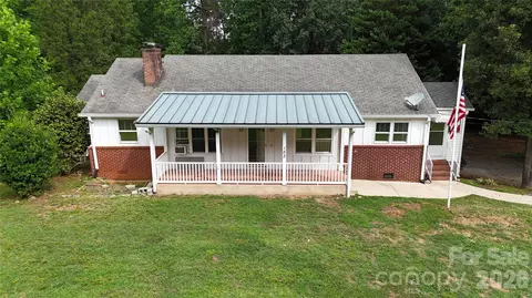 153 Southwinds Dr, Rutherfordton, NC 28139