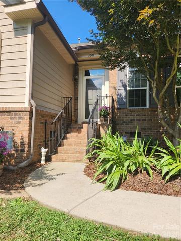 4018 Harmattan Dr, Denver, NC 28037