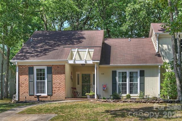 11114 Sevilla Ct, Charlotte, NC 28226