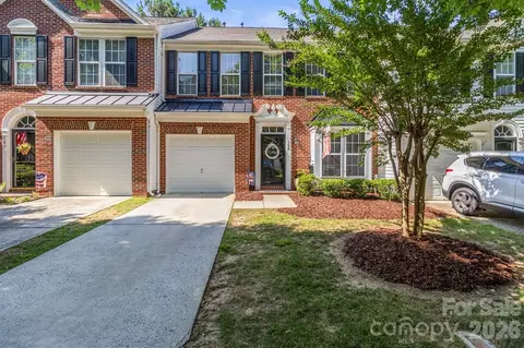 155 Cypress Landing Dr, Mooresville, NC 28117