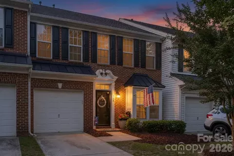 155 Cypress Landing Dr, Mooresville, NC 28117