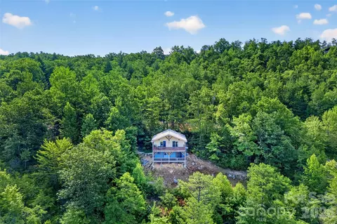40 E Valley View Dr, Marion, NC 28752 photo 2
