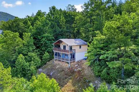 40 E Valley View Dr, Marion, NC 28752 photo 4