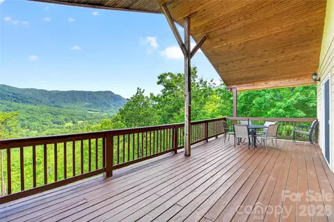 40 E Valley View Dr, Marion, NC 28752 photo 5