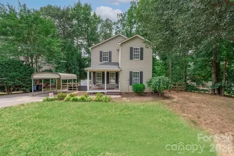 7734 Red Robin Trl, Denver, NC 28037