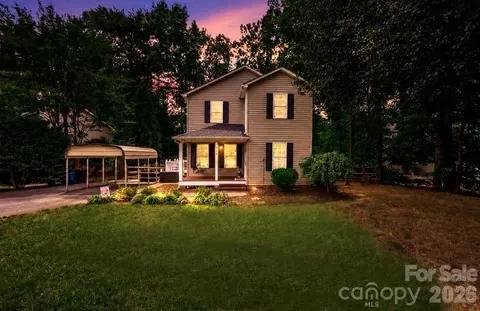 7734 Red Robin Trl, Denver, NC 28037