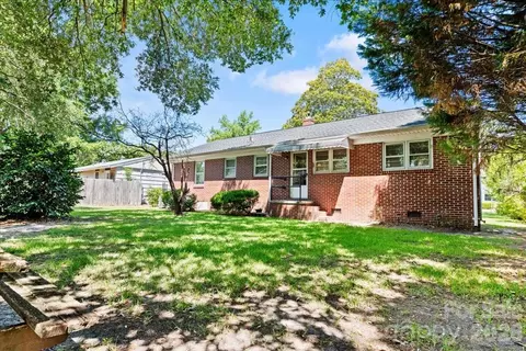 Exterior - 63 Lynn Ave, Cheraw, SC 29520 photo 6 of 8