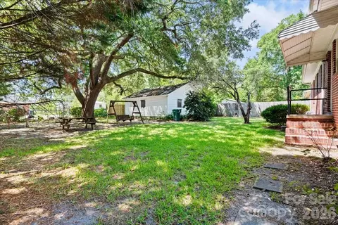 Exterior - 63 Lynn Ave, Cheraw, SC 29520 photo 4 of 8